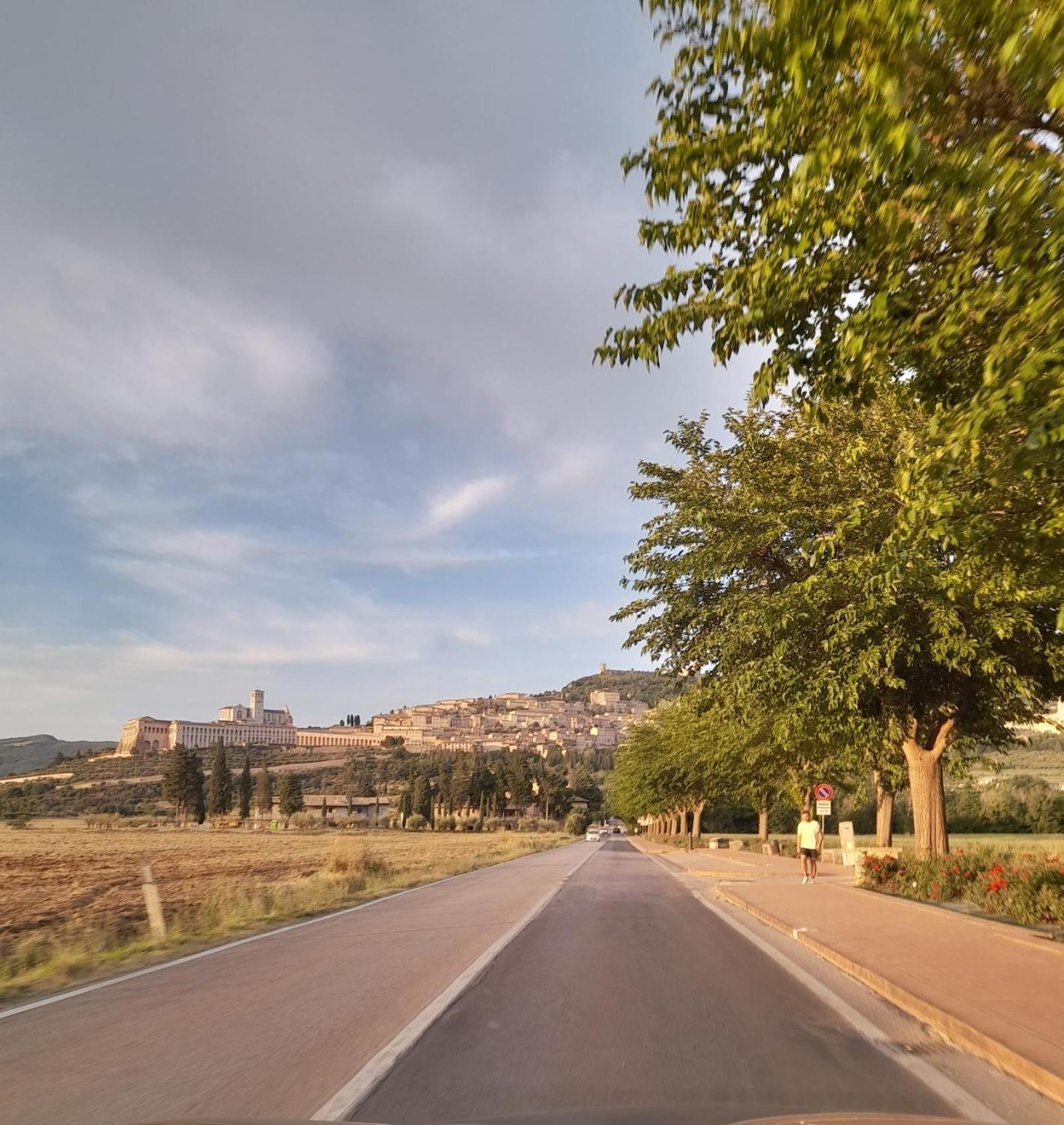 Vila Casa Vacanze Perfecta Laetitia Assisi Tordandrea Exteriér fotografie